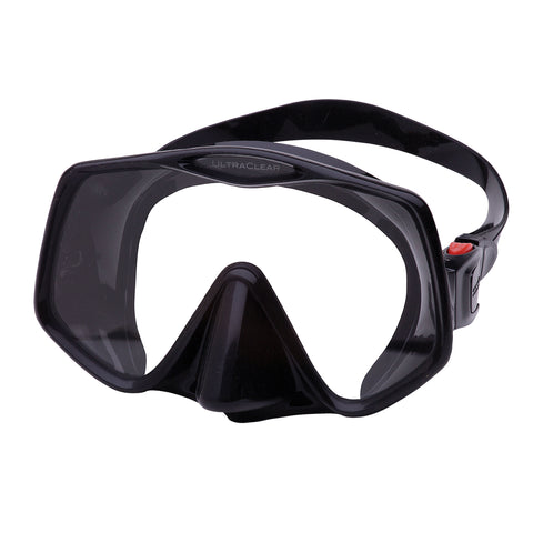Atomic Frameless 2 ultra clear lens mask at Dive Manchester